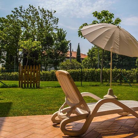 Residence Karina Moniga del Garda Ngoại thất bức ảnh