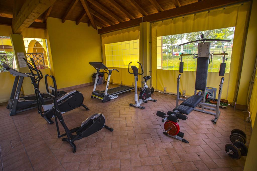 Residence Karina Moniga del Garda Ngoại thất bức ảnh