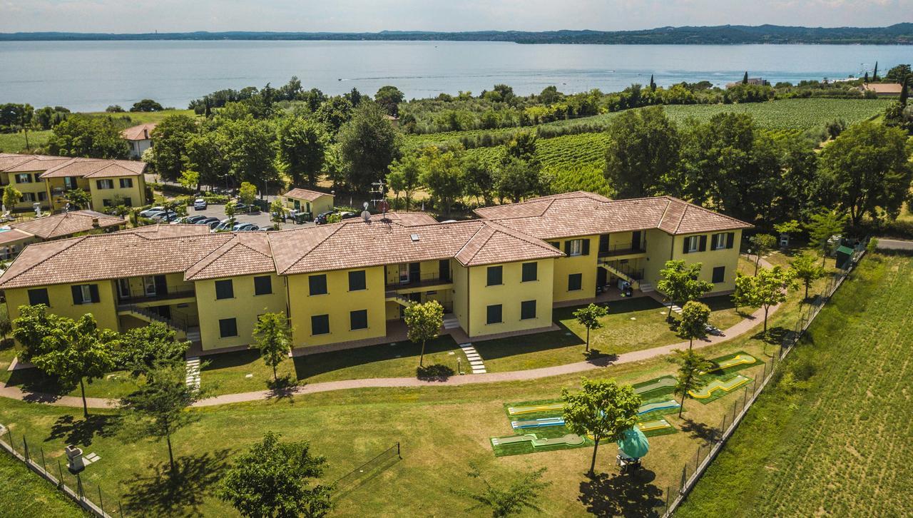 Residence Karina Moniga del Garda Ngoại thất bức ảnh