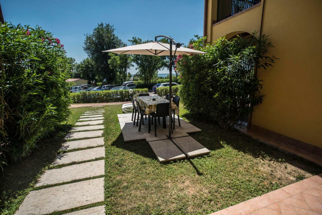 Residence Karina Moniga del Garda Ngoại thất bức ảnh